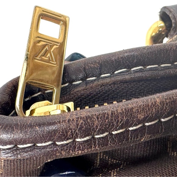 Louis Vuitton Monogram Mini Lin Hobo,brown denim mini monogram, with gold buckle - Picture 12 of 15